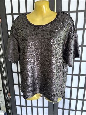 Socialite Black Sequin Short Sleeve Top